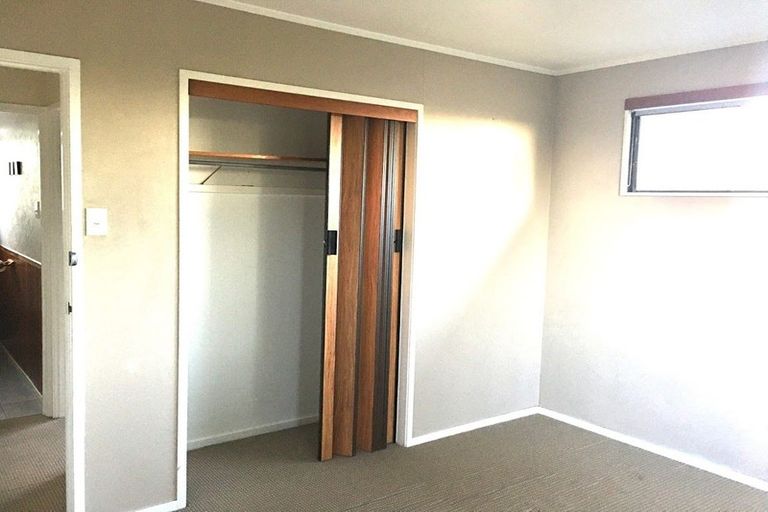 Photo of property in 84 Keegan Drive, Massey, Auckland, 0614