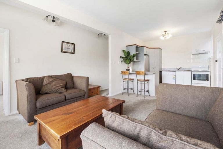 Photo of property in 65 Mantell Street, Seatoun, Wellington, 6022