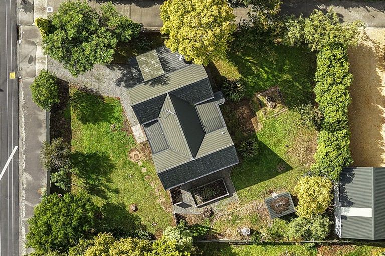Photo of property in 463a High Street South, Carterton, 5713
