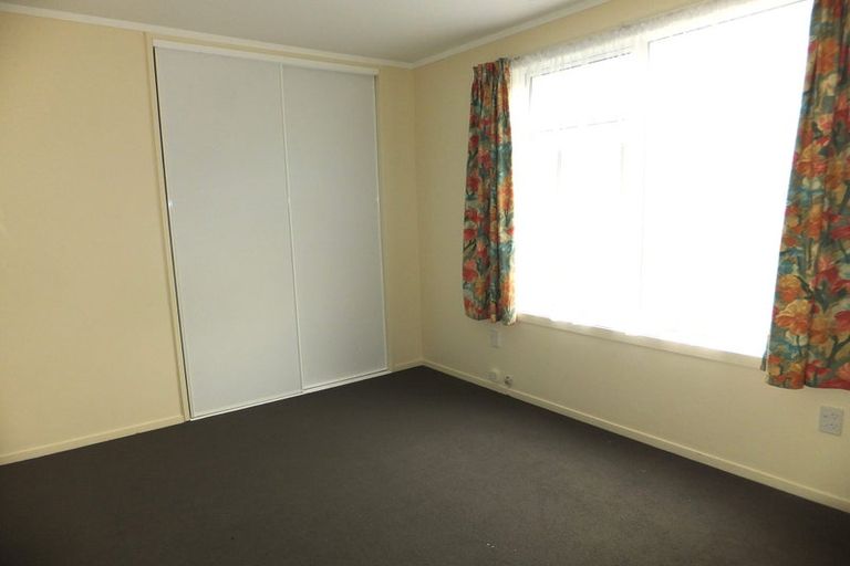 Photo of property in 5a Howard Street, Mount Cook, Wellington, 6021