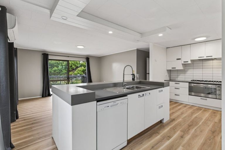 Photo of property in 1 Cullen Street, Mangawhai Heads, Mangawhai, 0505