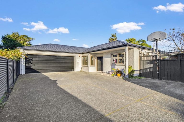 Photo of property in 15a Manawatu Street, Hokowhitu, Palmerston North, 4410