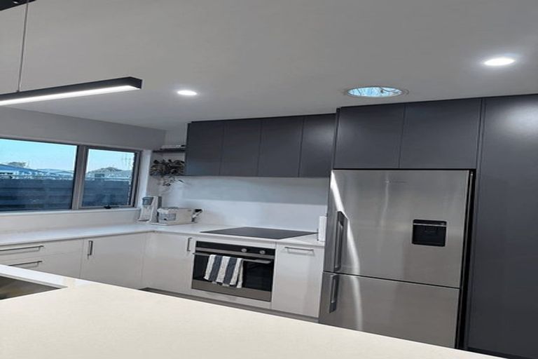 Photo of property in 104b Hinewa Road, Otumoetai, Tauranga, 3110