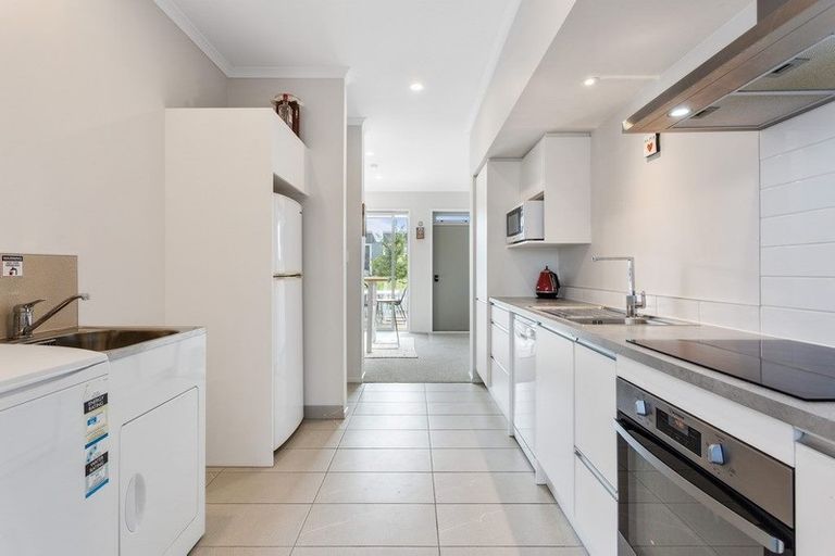 Photo of property in 21 Rangihina Road, Hobsonville, Auckland, 0616