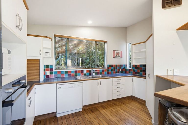 Photo of property in 42a Main Road, Governors Bay, 8971
