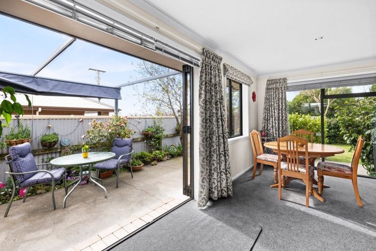 Photo of property in 123 Arataki Road, Havelock North, 4130