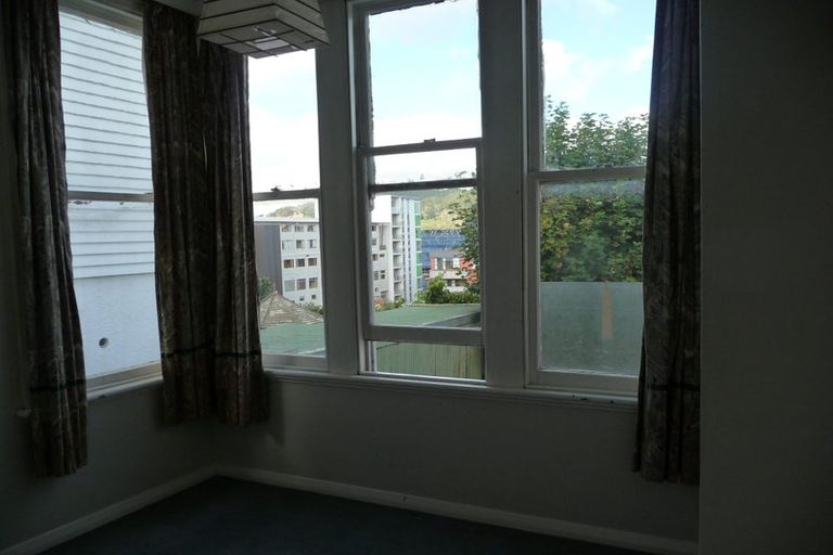 Photo of property in 17 Thompson Street, Mount Cook, Wellington, 6011