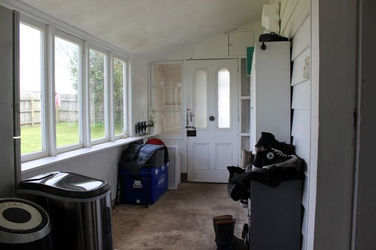 Photo of property in 3 Meldrum Street, Te Kamo, Whangarei, 0112