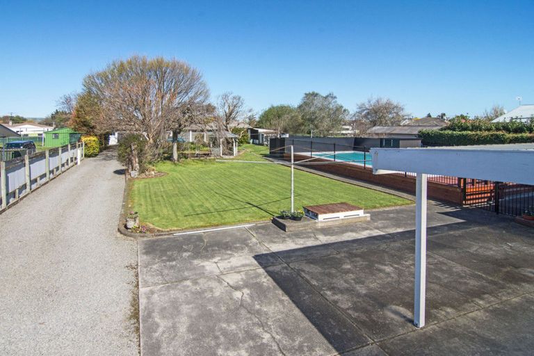 Photo of property in 77 High Street, Island Bay, Wellington, 6023