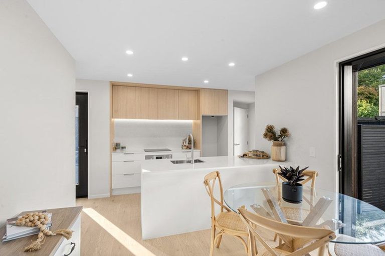 Photo of property in 5/9 Innes Road, St Albans, Christchurch, 8052