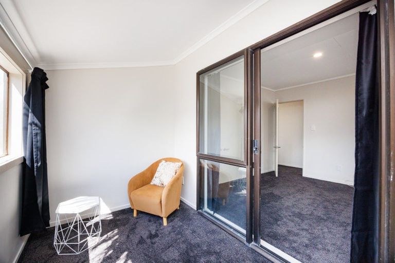 Photo of property in 4 Ngarimu Street, Roslyn, Palmerston North, 4414