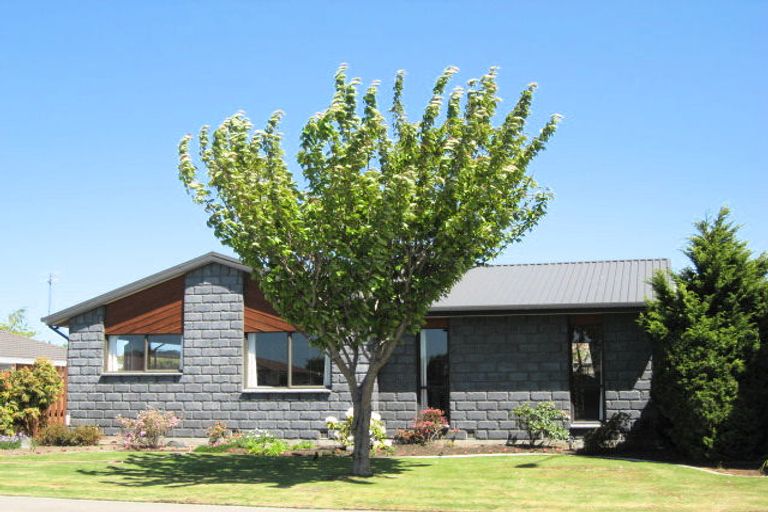 Photo of property in 9 Isaac Wilson Road, Kaiapoi, 7630