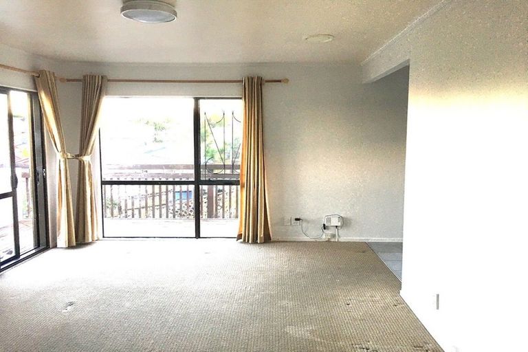 Photo of property in 84 Keegan Drive, Massey, Auckland, 0614