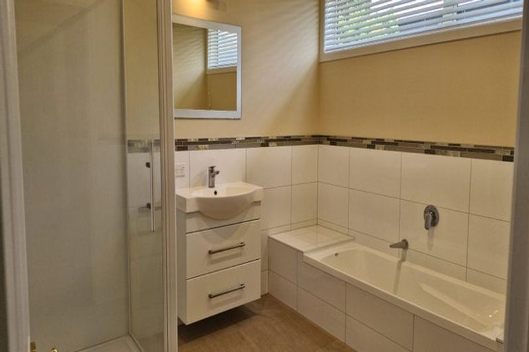Photo of property in 28 Schooner Avenue, Snells Beach, 0920