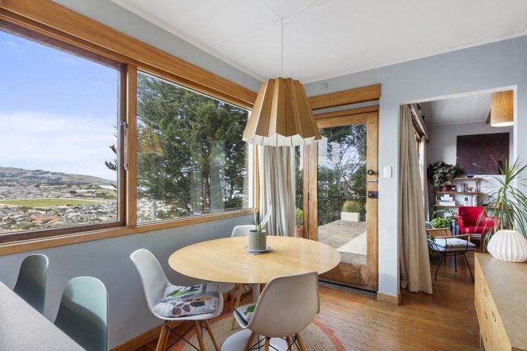 Photo of property in 55 Ravenswood Road, Saint Clair, Dunedin, 9012