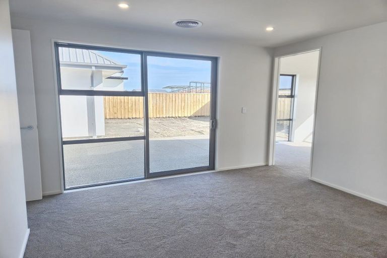 Photo of property in 6 Dynes Road, Rolleston, 7615