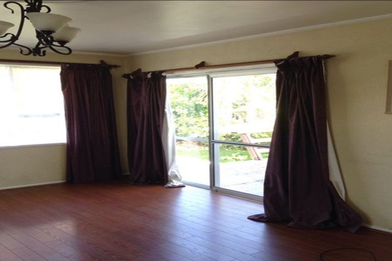 Photo of property in 29 Lyren Place, Half Moon Bay, Auckland, 2012