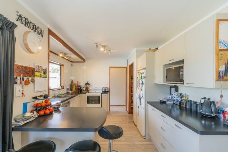 Photo of property in 40 Moewai Park Road, Whitianga, 3510