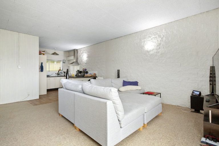 Photo of property in 29f1 Truscott Avenue, Johnsonville, Wellington, 6037