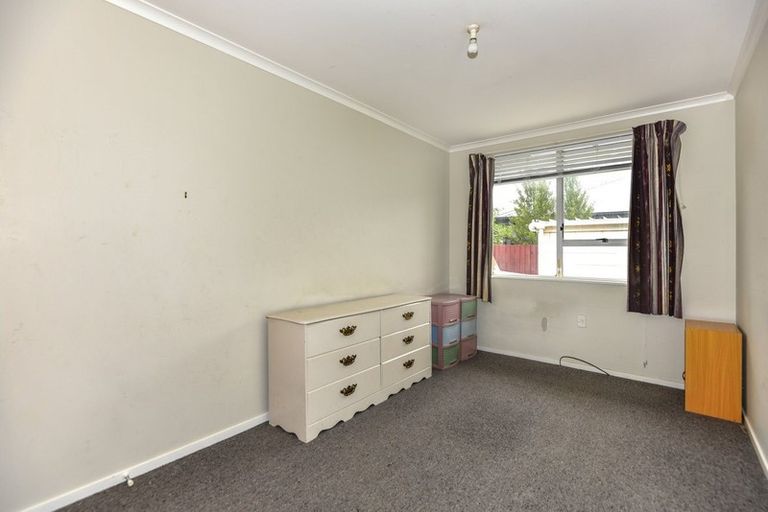 Photo of property in 2 Hurst Place, Parklands, Christchurch, 8083