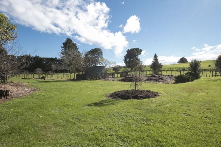 Photo of property in 381 Waihi Beach Road, Waihi, 3681