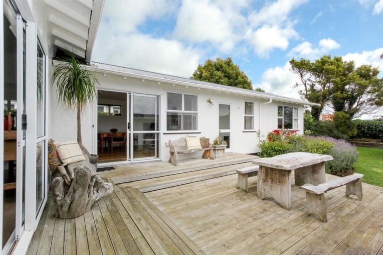 Photo of property in 39 Dorset Avenue, Westown, New Plymouth, 4310