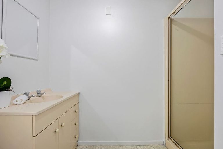 Photo of property in 12 Rustic Lane, Spreydon, Christchurch, 8024