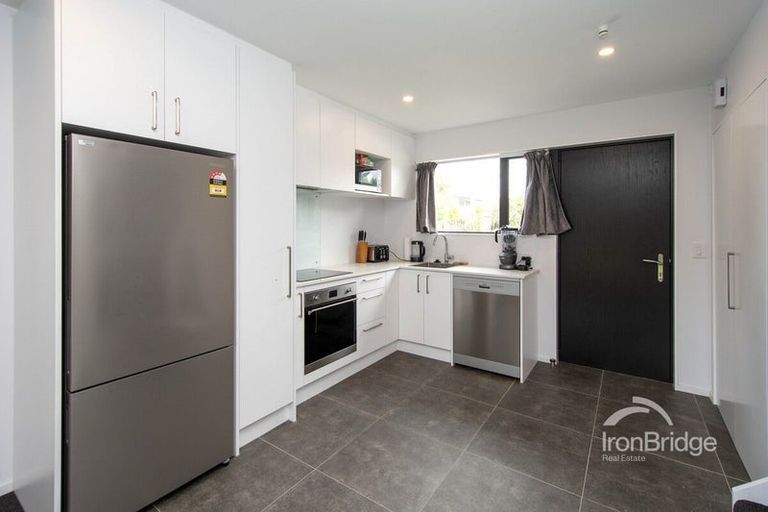 Photo of property in 3/6 Trent Street, Linwood, Christchurch, 8011