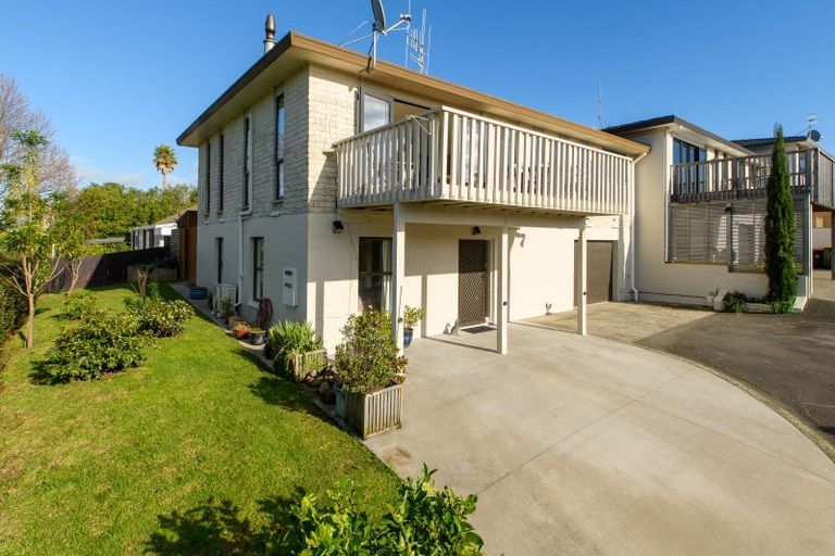 Photo of property in 1/183 Edgecumbe Road, Tauranga South, Tauranga, 3112