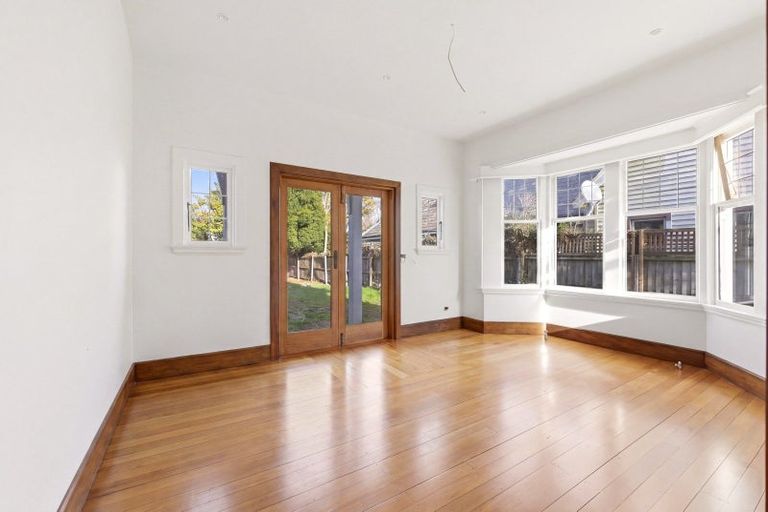 Photo of property in 70 Heaton Street, Merivale, Christchurch, 8052