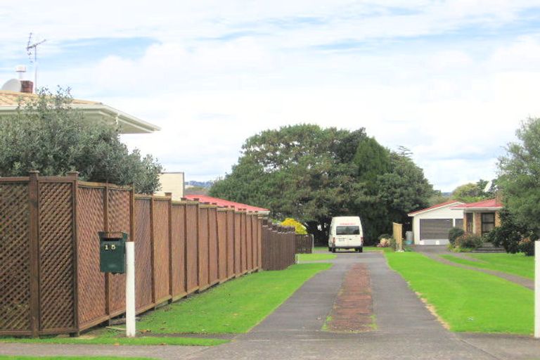 Photo of property in 15a Central Avenue, Papatoetoe, Auckland, 2025