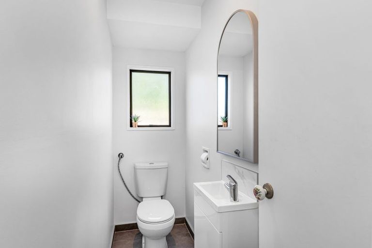 Photo of property in 18 Sabys Road, Halswell, Christchurch, 8025