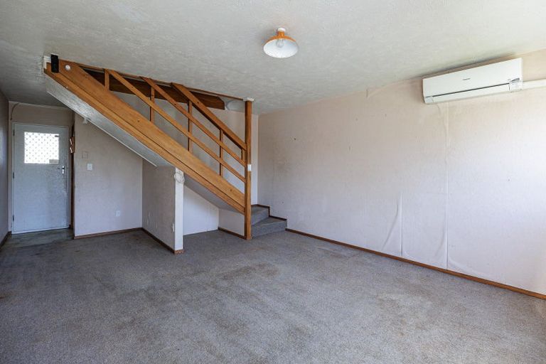 Photo of property in 1/702 Grays Road, Mahora, Hastings, 4120