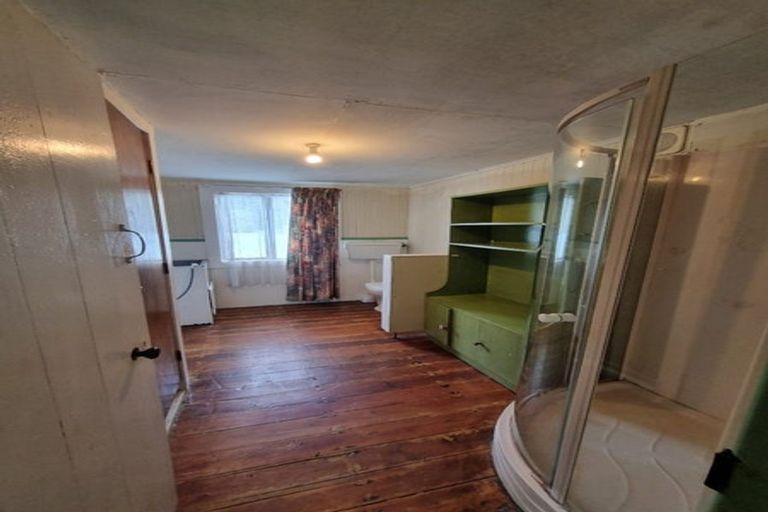 Photo of property in 183 Rautawhiri Road, Helensville, 0875