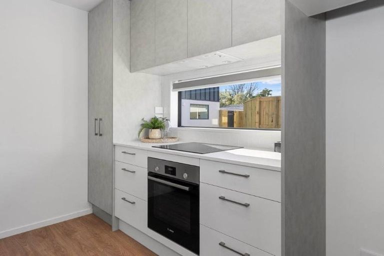 Photo of property in 3/17 Frederick Street, Waltham, Christchurch, 8011