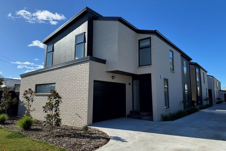 Photo of property in 1/28 Lindsay Street, St Albans, Christchurch, 8014