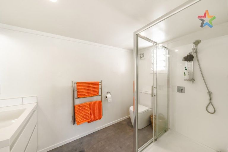 Photo of property in 51 Rossiter Avenue, Waterloo, Lower Hutt, 5011