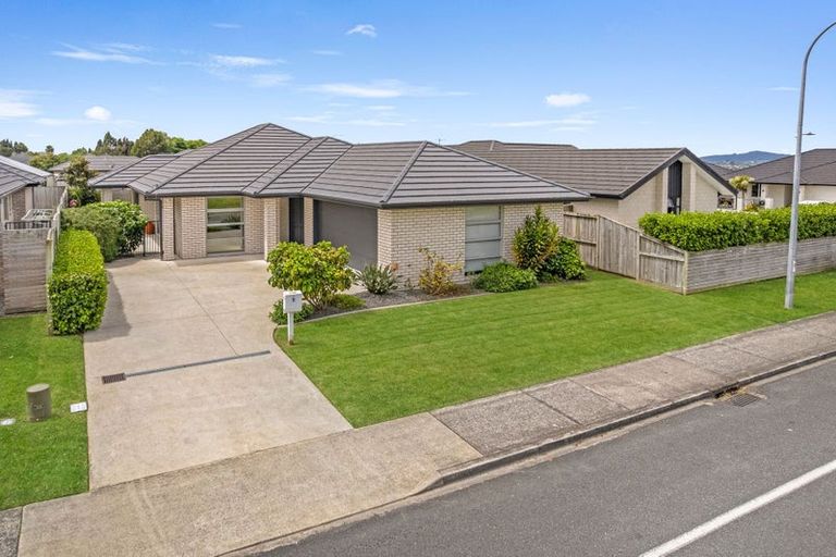 Photo of property in 11 Cheyne Road, Pyes Pa, Tauranga, 3112