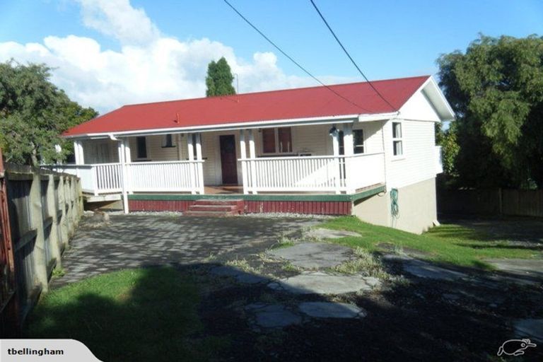 Photo of property in 5/290 Rangatira Road, Beach Haven, Auckland, 0626