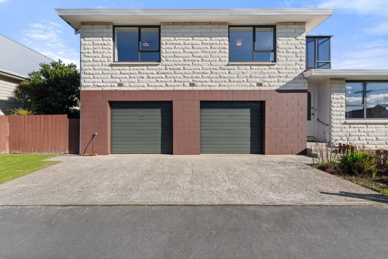 Photo of property in 74 Albert Street, Saint Clair, Dunedin, 9012