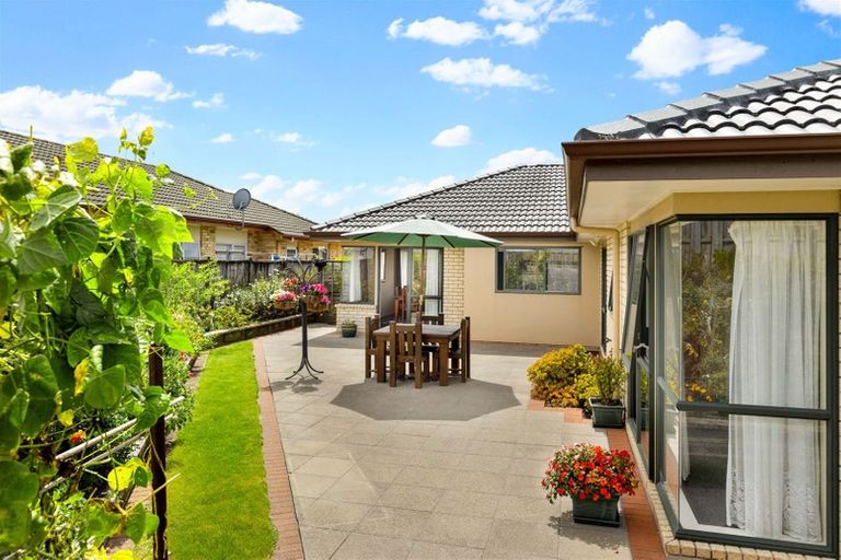 Photo of property in 58 Hillwell Drive, Henderson, Auckland, 0612