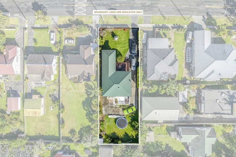 Photo of property in 30 Gardner Avenue, New Lynn, Auckland, 0600