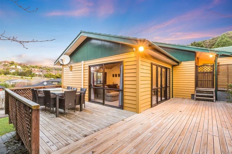 Photo of property in 7 Ration Lane, Whitby, Porirua, 5024