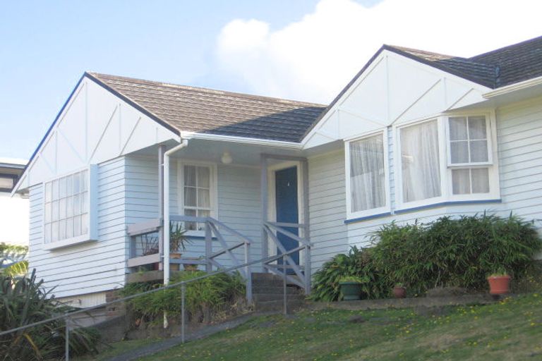 Photo of property in 166 Mitchell Street, Brooklyn, Wellington, 6021