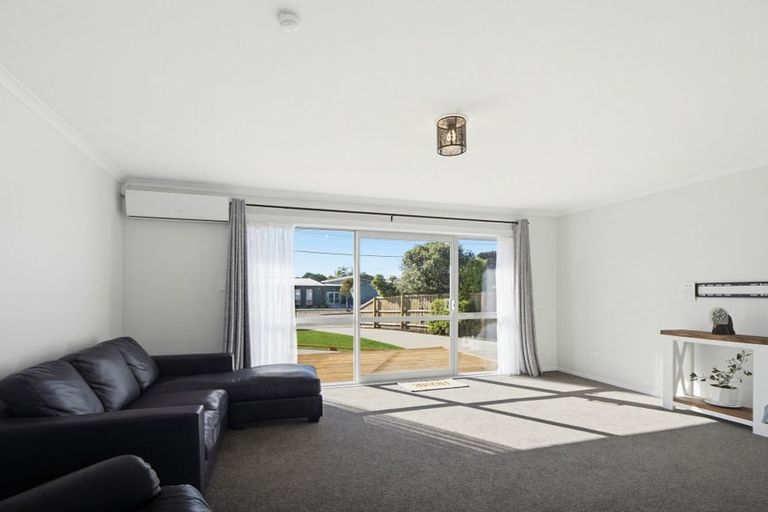Photo of property in 56a Rowan Avenue, Aranui, Christchurch, 8061