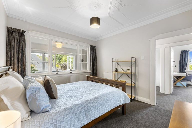 Photo of property in 39 Forfar Street, Clyde Hill, Dunedin, 9011