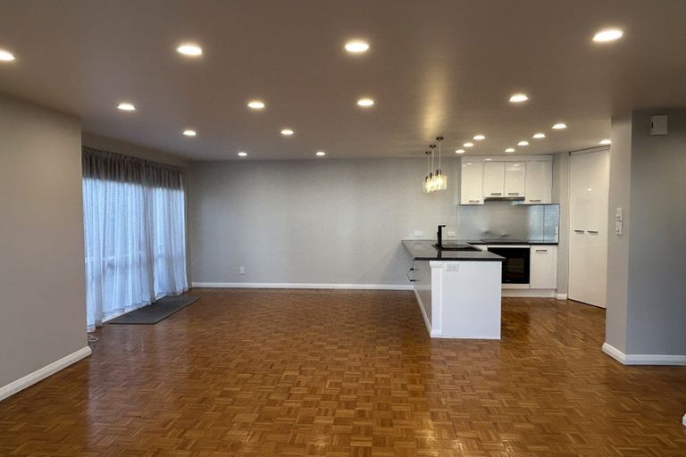 Photo of property in 45 Ellice Street, Mount Victoria, Wellington, 6011