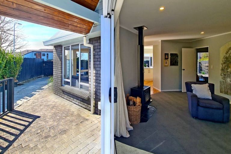 Photo of property in 75 Totara Drive, Pukete, Hamilton, 3200
