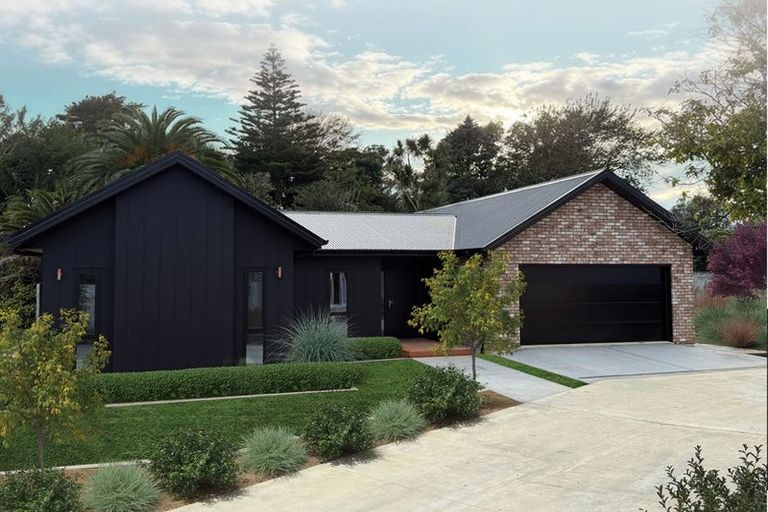 Photo of property in 114a Bartholomew Road, Levin, 5510