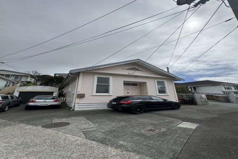 Photo of property in 14c Florence Street, Newtown, Wellington, 6021